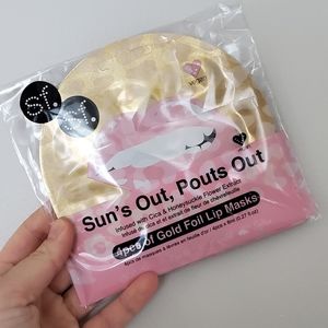 Lip Masks - set of 4 - gold foil lip masks